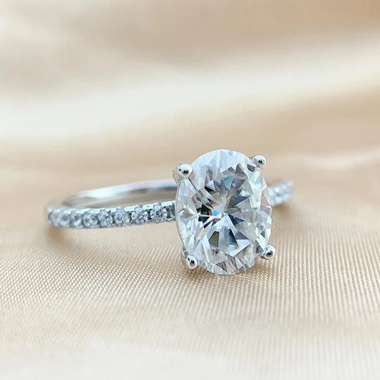 1–4 CT Oval Cut Moissanite Ring