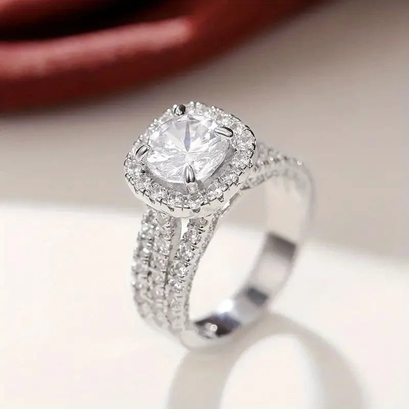 Light Luxury Classic 925 Sterling Silver Square Moissanite Ring as a Jewelry Gift for Women's Engagement Party