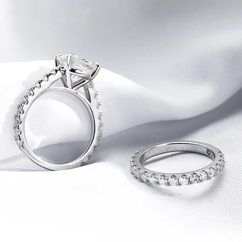 0.6–4.2 CT Round Moissanite Stackable Band Set