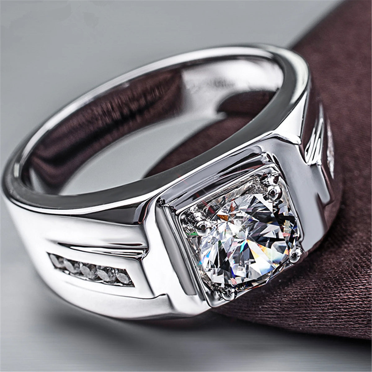 New 925 Sterling Silver Men Ring 1ct Moissanite for Men Women Wedding Luxury Jewelry Engagement Charm Fashion Party Gifts