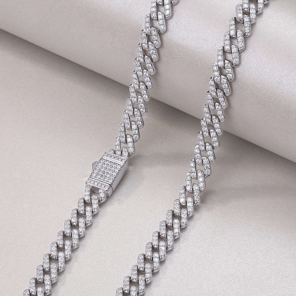 JIUZUAN Moissanite Necklace 925 Silver 18K Gold Plated Iced Out Cuban Chain Hip Hop Style for Men Women
