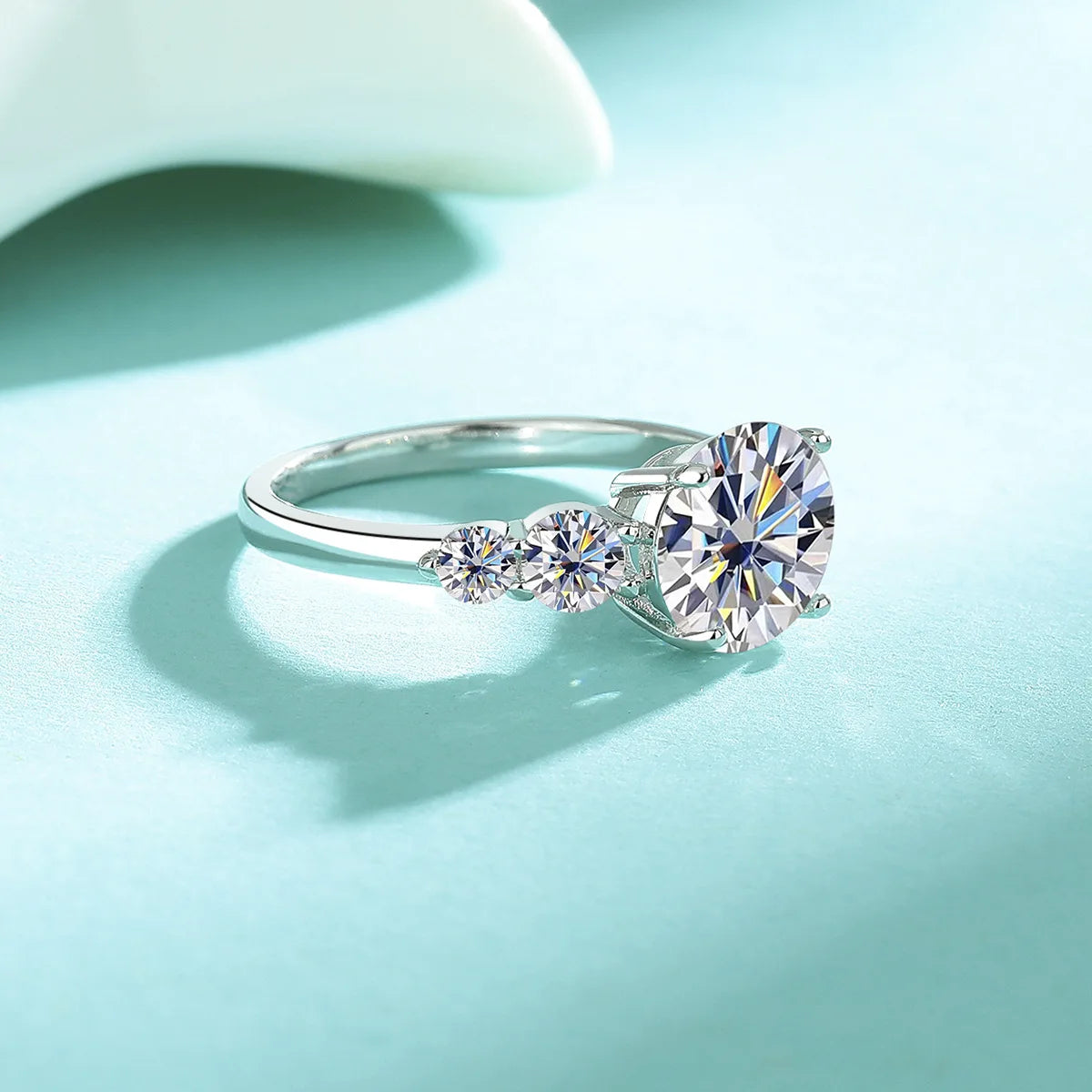 A 925 silver 3.8 carat moissanite ring, fashionable, niche, versatile, men's and women's couple ring wedding ring