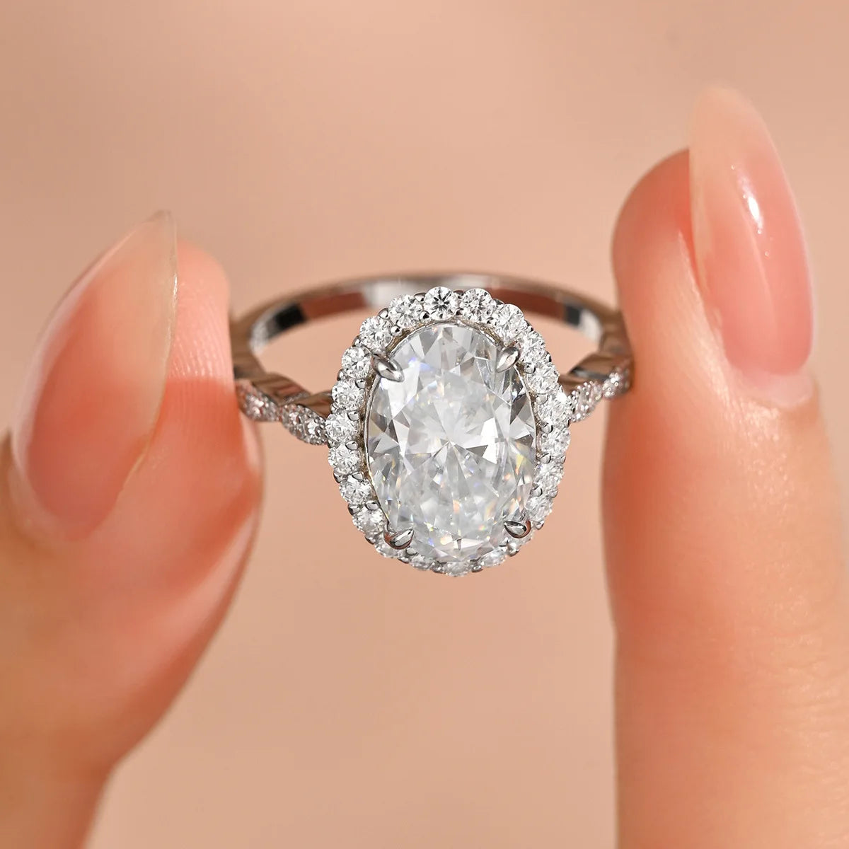 S925 Silver Full Inlaid Moissanite Oval Ring Main Stone Ring Light Luxury Elegant High-end Style