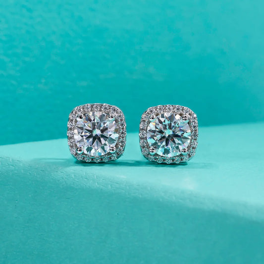 1 CTTW 5 mm Moissanite Stud Earrings