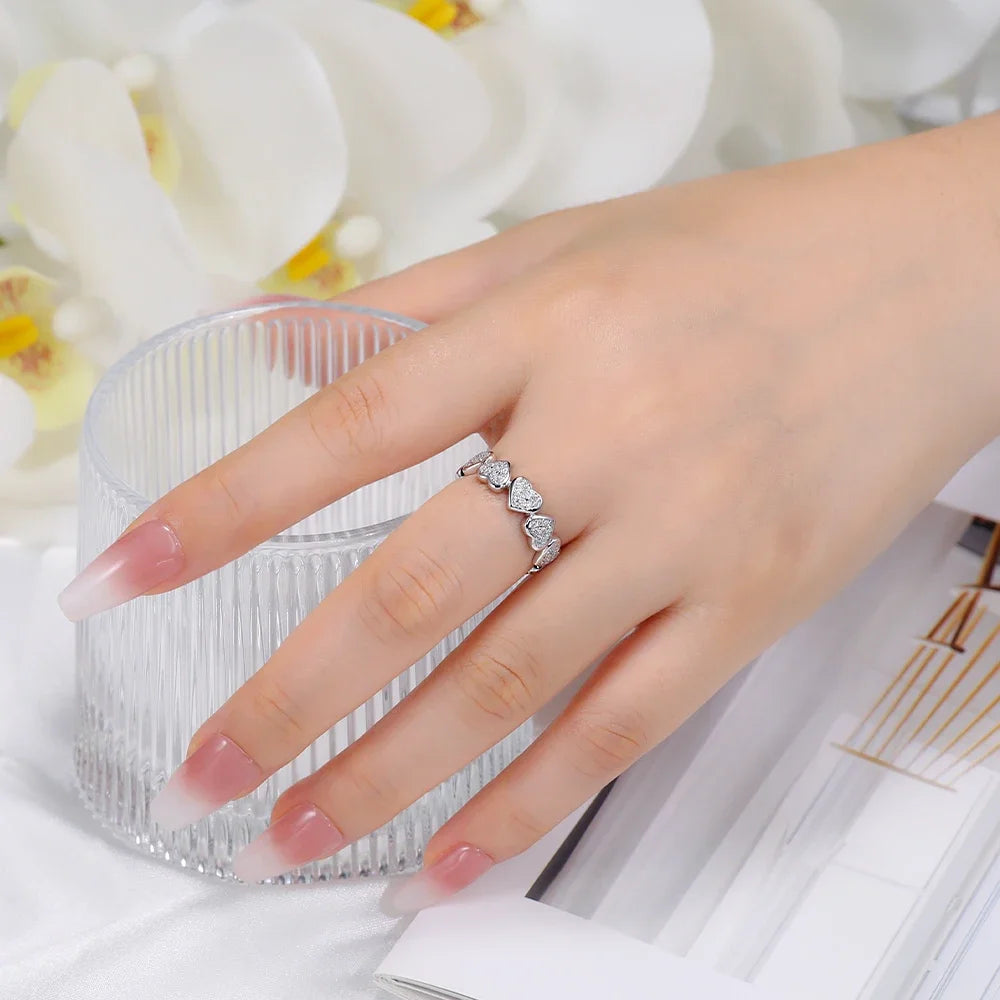 Pretty Beauty Moissanite Heart Eternity Ring S925 Silver Sparkling Diamond Wedding Band for Women Anniversary Fine Jewelry Gift