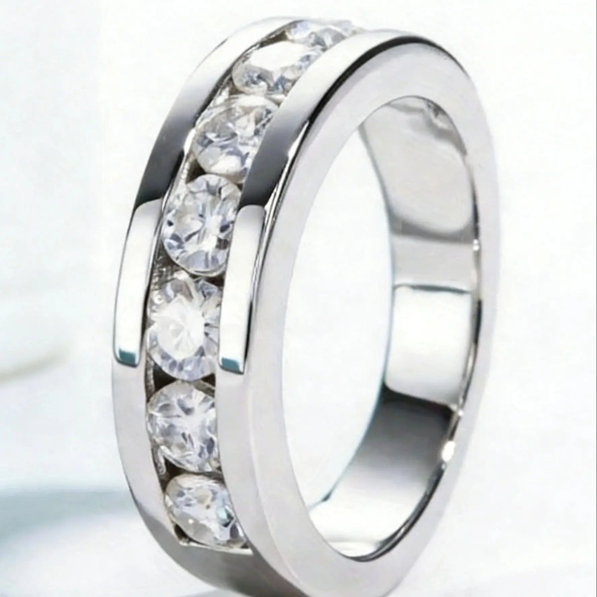 A Simple and Stylish 925 Sterling Silver Ring with a 2.1-Carat Moissanite, Perfect as a Gift for Women.