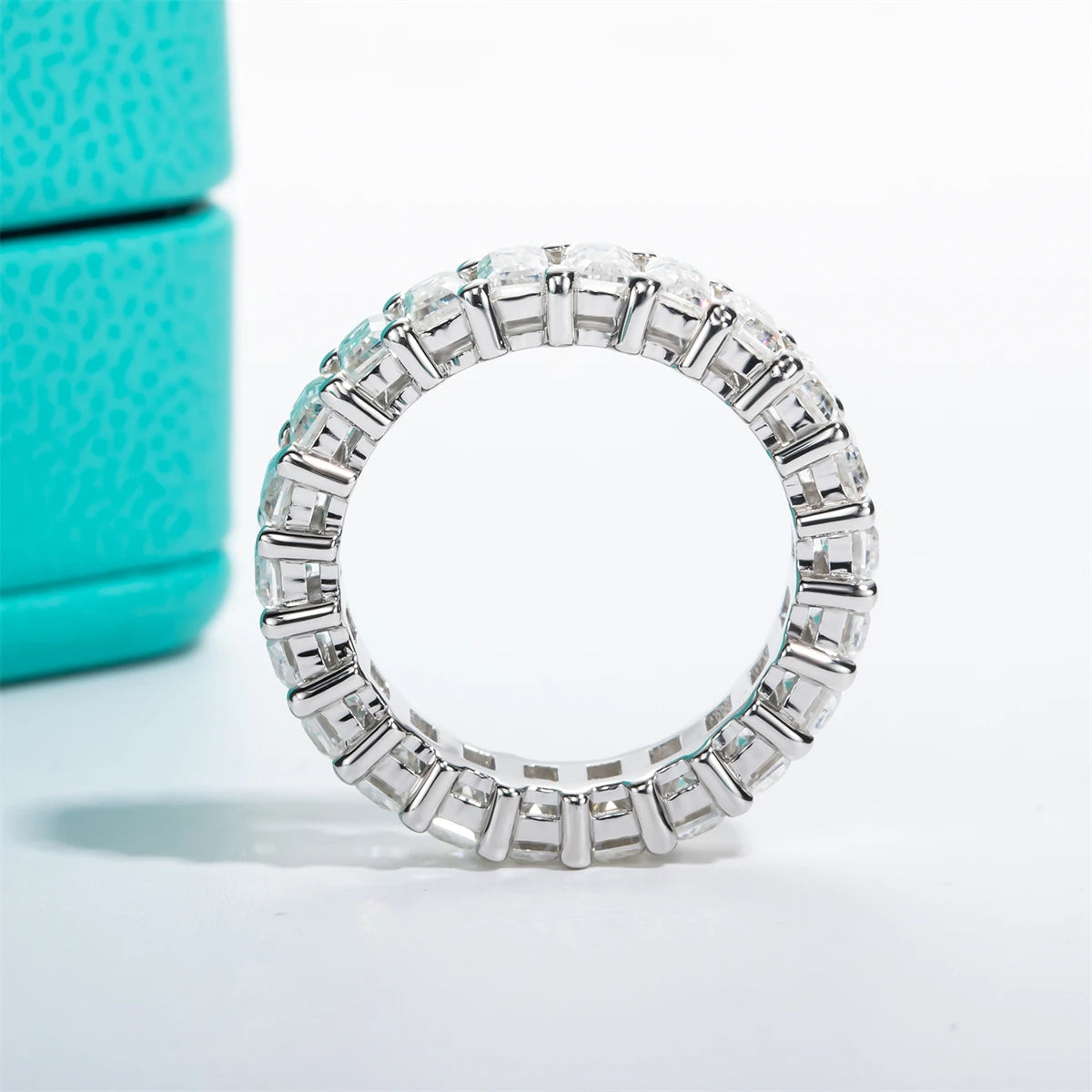 AnuJewel 3*5mm 8.1cttw Emerald Moissanite Eternity Ring