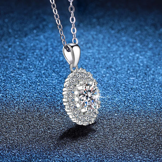 LioraGem Platinum PT950 Surrounding Diamond-Set Egg-Shaped Pendant Choker, Fashionable 1 Carat D-Color Moissanite Necklace