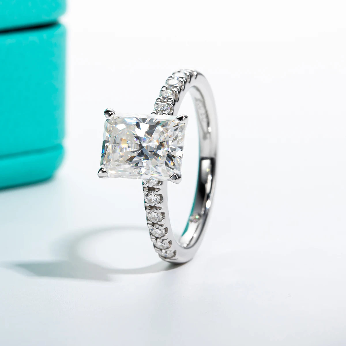 3 CT Radiant Cut Moissanite Engagement Ring