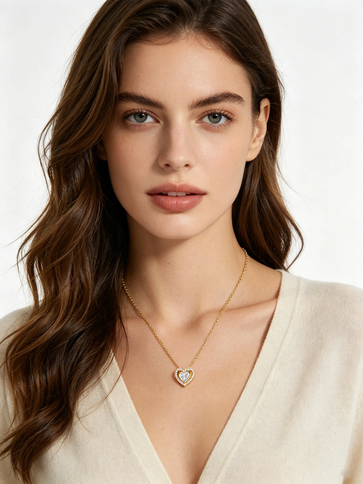TYYL Moissanite Heart Pendant Necklace for Women Romantic Love Pendant 925 Sterling Silver Elegant Daily Wear Fine Jewelry Gift