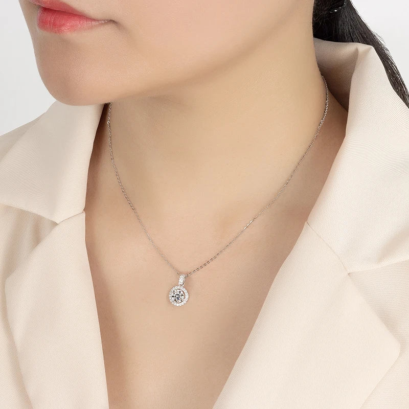 PERFANY 1-5CT Moissanite Necklace for Women S925 Pure Silver Round Laboratory Diamond Pendant Fashionable Wedding Luxury Jewelry