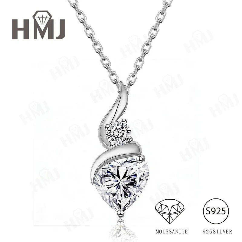 1CT Heart Moissanite Pendant Necklaces 925 Sterling Silver Plated 18k Gold Women's Versatile Niche Design Collarbone Chain Gift