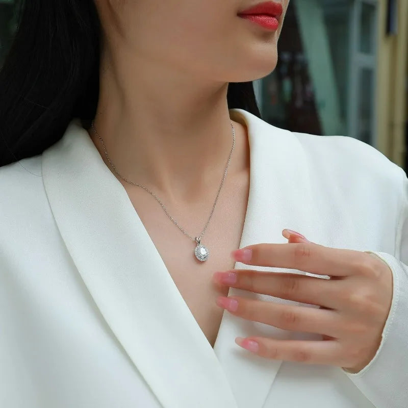 1.5ct Oval D Color Moissanite Clavicle Necklace for Women 925 Sterling Silver Hypoallergenic Pendant Chain Fashion Layering Gift
