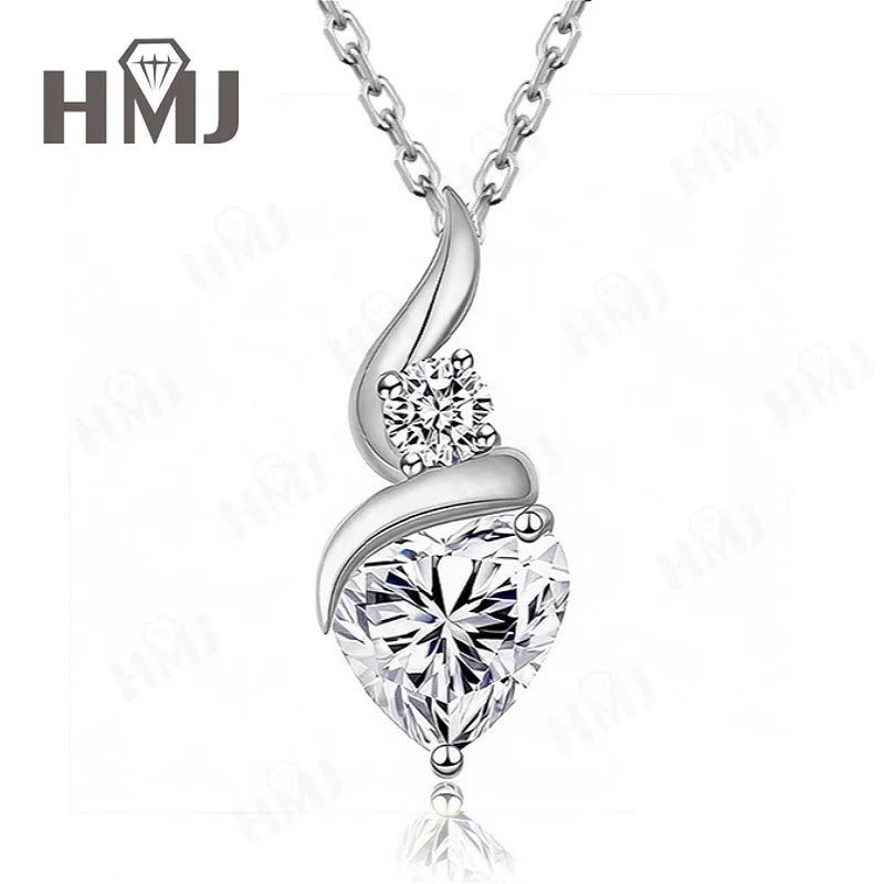 1CT Heart Moissanite Pendant Necklaces 925 Sterling Silver Plated 18k Gold Women's Versatile Niche Design Collarbone Chain Gift