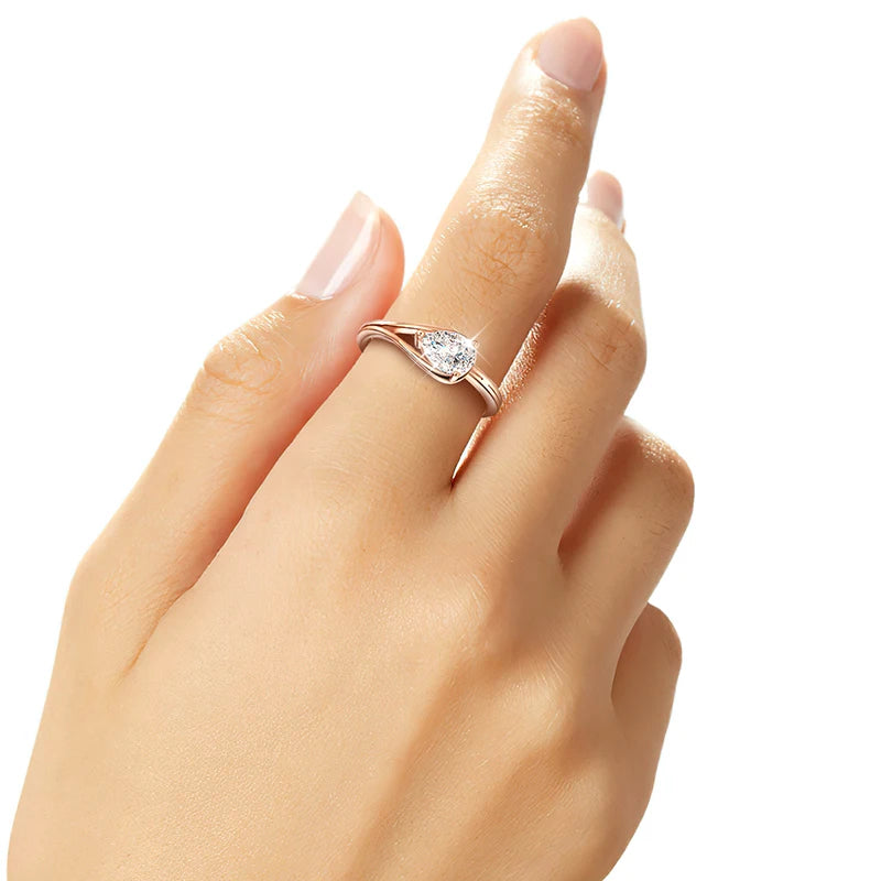 KNOBSPIN Pear Moissanite Rings for Women 1ct D Color VVS1 Diamond GRA Certified Solid 925 Silver Plated 18k Gold Engagement Ring